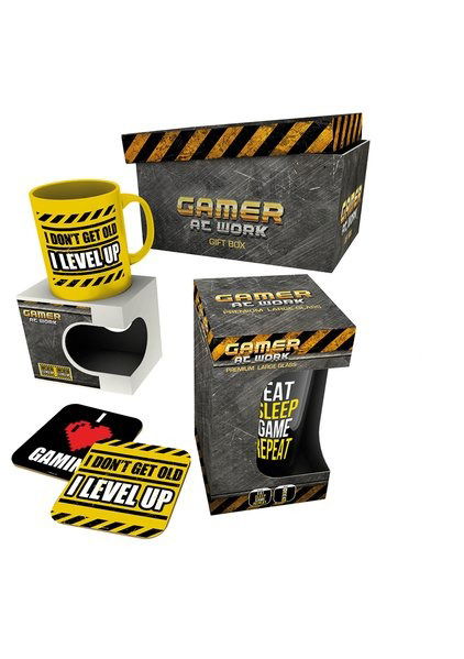 Cover for Gaming · Gaming: Gaming (Set Bicchiere Colorato+Tazza+Set Sottobicchieri) (MERCH) (2019)