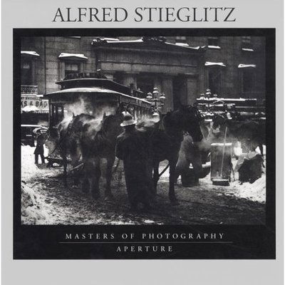 Cover for Alfred Stieglitz · Alfred Stieglitz - Masters of Photography (Hardcover Book) (2004)