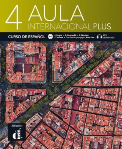 Jaime Corpas · Aula Internacional Plus 4 - Libro del alumno + audio download. B2.1 (Paperback Book) (2022)