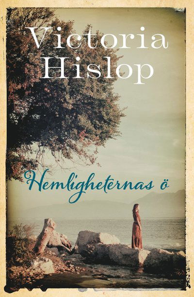 Cover for Victoria Hislop · Hemligheternas ö (Buch) (2022)
