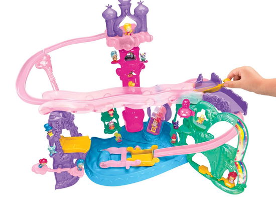 Cover for Fisher Price · Mattel DYW01 - Shimmer And Shine - Teenie Genies - Tappeto Magico Fantastiche Avventure (Leksaker)