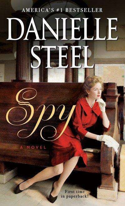 Cover for Danielle Steel · Spy: A Novel (Pocketbok) (2020)