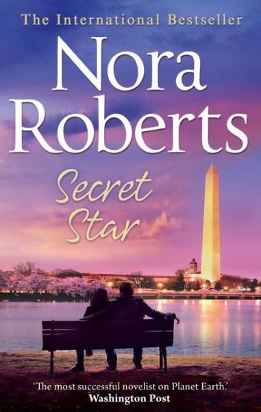 Cover for Nora Roberts · Secret Star - Stars of Mithra (Taschenbuch) (2017)