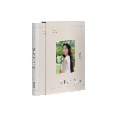 Cover for Kwon Eun Bi · Silver Rain (Book) (2021)