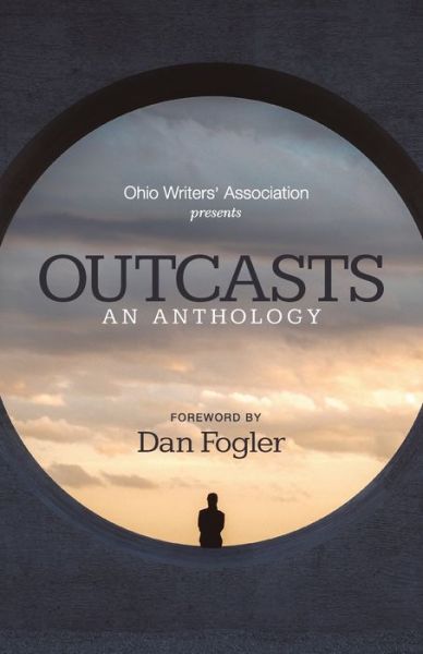 Cover for Dan Fogler · Outcasts (Paperback Book) (2021)