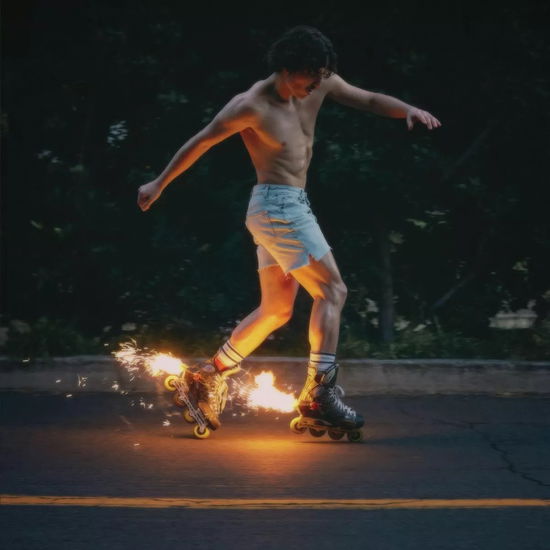 Fireworks & Rollerblades - Benson Boone - Musikk - POP - 0093624852469 - 17. mai 2024