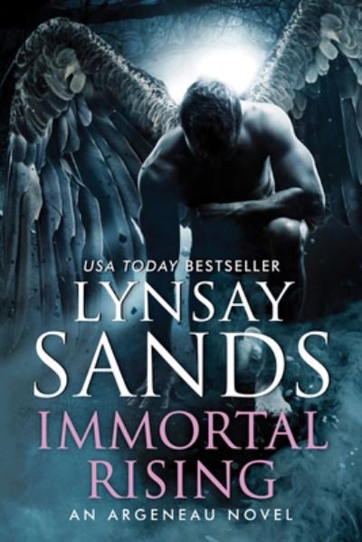 Cover for Lynsay Sands · Immortal Rising: A Novel - An Argeneau Novel (Hardcover bog) (2022)