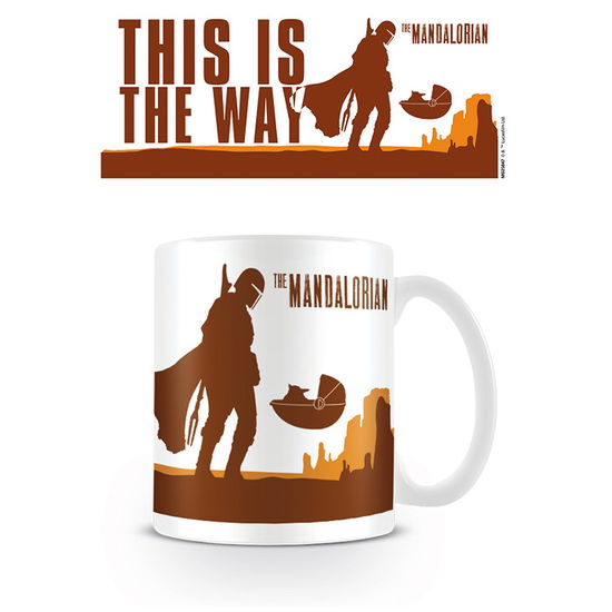 Star Wars: The Mandalorian (This Is The Way) Mug - Pyramid - Books - PYRAMID INTERNATIONAL - 5050574258470 - June 6, 2023