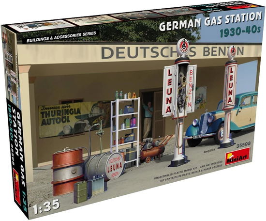 Cover for MiniArt · German Gas Station 1930-40s 1:35 (Toys)