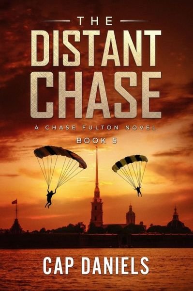 Cover for Cap Daniels · The Distant Chase (Paperback Book) (2019)