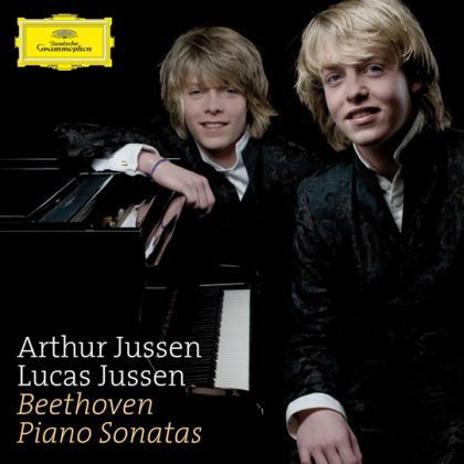 Beethoven Piano Sonatas - Jussen, Lucas & Arthur - Musiikki - DEUTSCHE GRAMMOPHON - 0028947638476 - torstai 22. huhtikuuta 2010