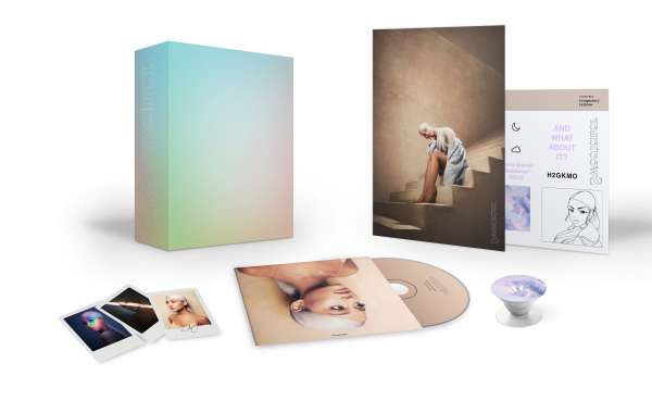 Ariana Grande – ‘Sweetener’ Japanese fashion CD with pouch