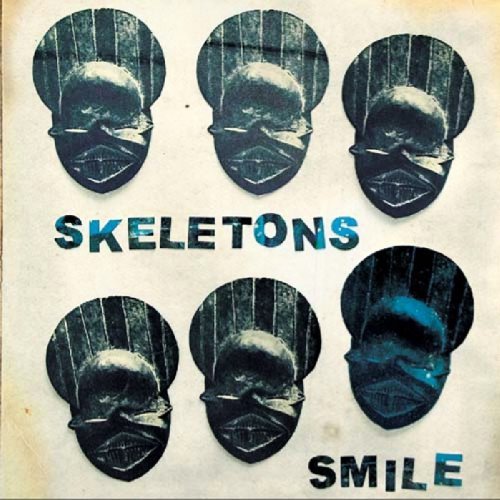 Cover for Skeletons · Smile (CD) (2010)