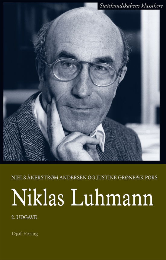 Cover for Justine Grønbæk Pors &amp; Niels Åkerstrøm Andersen · Niklas Luhmann (Sewn Spine Book) [2.º edición] (2018)