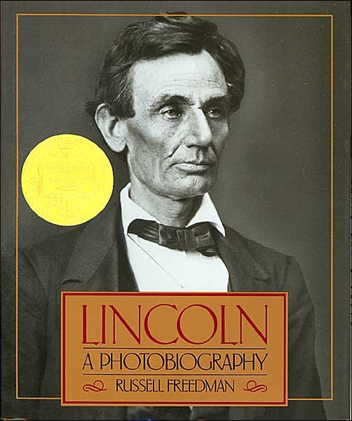 Cover for Russell Freedman · Lincoln a Photobiography Pb (Paperback Book) (1989)