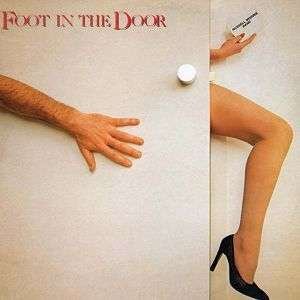Foot in the Door - Russell Morris - Musik - SANDMAN - 9337369004495 - 20. maj 2014