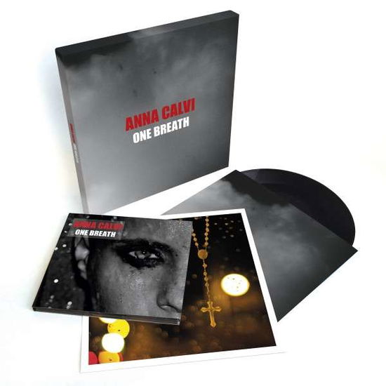 One Breath - Anna Calvi - Musiikki - DOMIN - 0887828028498 - tiistai 15. lokakuuta 2013