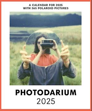 Lars Harmsen · Photodarium 2025 (Calendar) (2024)