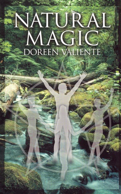 Natural Magic - Doreen Valiente - Books - The Crowood Press Ltd - 9780709064503 - 1999