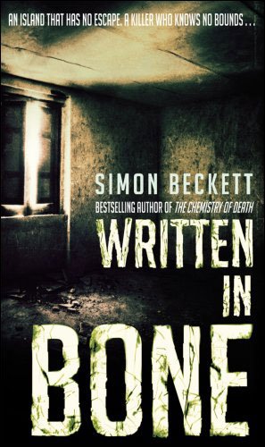 Cover for Simon Beckett · Written in Bone: (David Hunter 2): Harry Treadaway is Dr David Hunter: the darkly compelling new TV series ‘The Chemistry of Death’ – streaming now on Paramount+ (Paperback Book) (2008)