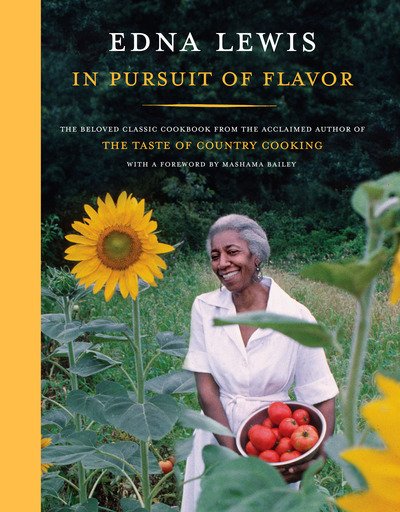 Cover for Edna Lewis · In Pursuit of Flavor (Hardcover bog) (2019)