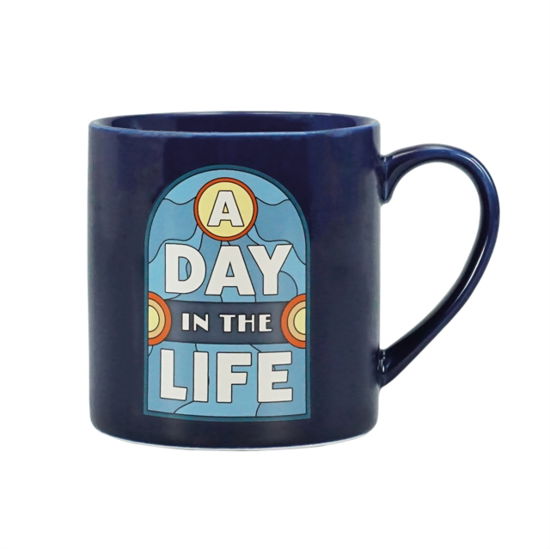 The Beatles · Mug Classic Boxed (310Ml) - The Beatles (A Day In The Life) (Kopp) (2024)