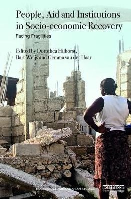 Cover for Facing Fragilities · People, Aid and Institutions in Socio-economic Recovery: Facing Fragilities - Routledge Humanitarian Studies (Pocketbok) (2017)