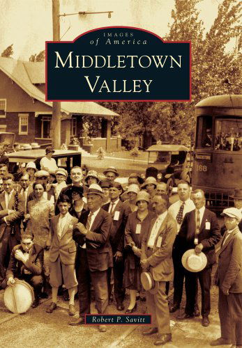 Cover for Robert P. Savitt · Middletown Valley (Images of America Series) (Paperback Book) (2012)