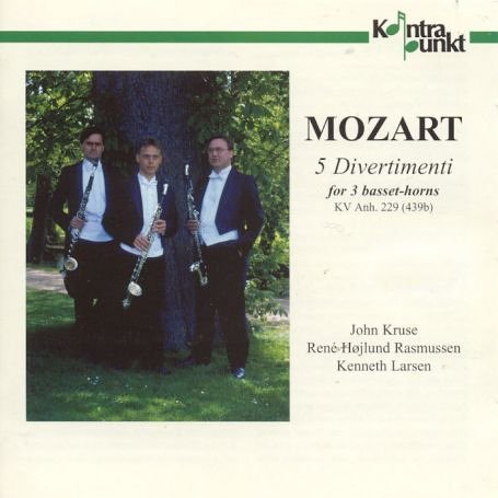 5 Divertimenti Kv229 - Wolfgang Amadeus Mozart - Musik - KONTRAPUNKT - 0716043222520 - 18. november 1999