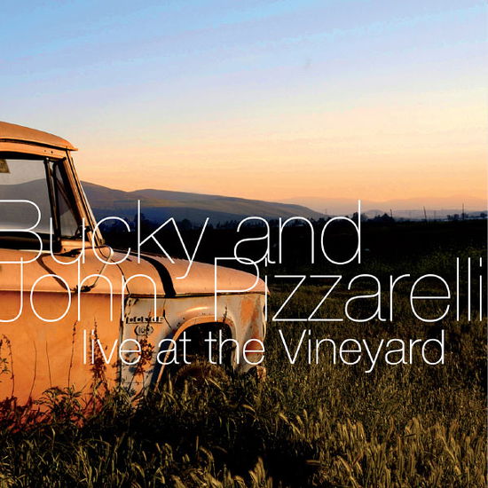 Live at the Vineyard - Pizzarelli Bucky & John - Muzyka - CHALLENGE RECORDS - 0608917002522 - 9 lipca 2008