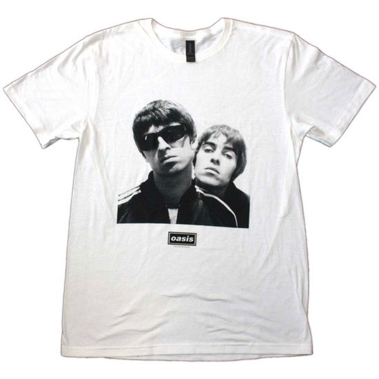 Oasis Unisex T-Shirt: Noel & Liam Square Photo - Oasis - Merchandise -  - 5056737271522 - 