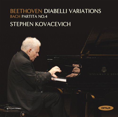 Diabelli-variationen / Partita 4 - Stephen Kovacevich - Música - ONYX - 0880040403524 - 20 de febrero de 2009