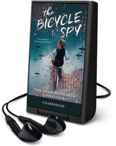 Cover for Yona Zeldis McDonough · The Bicycle Spy (N/A) (2016)