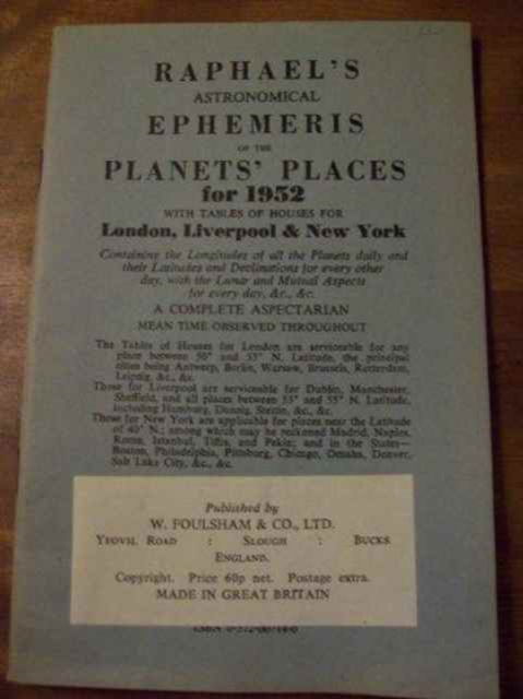 Cover for Edwin Raphael · Raphael's Astronomical Ephemeris: With Tables of Houses for London, Liverpool and New York (Paperback Book) [New edition] (1968)