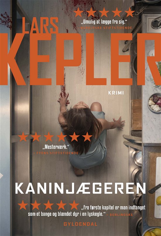 Maxi-paperback: Kaninjægeren - Lars Kepler - Books - Gyldendal - 9788702256529 - February 1, 2018