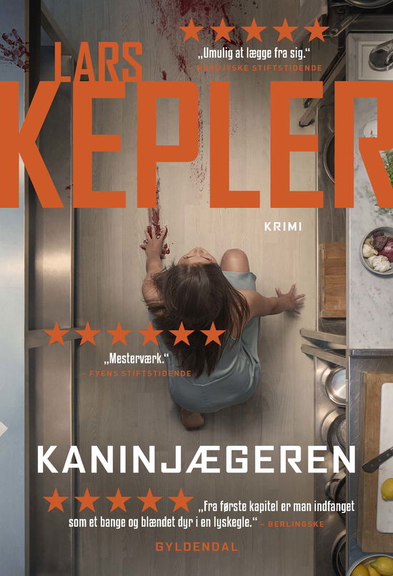 Maxi-paperback: Kaninjægeren - Lars Kepler - Bøker - Gyldendal - 9788702256529 - 1. februar 2018