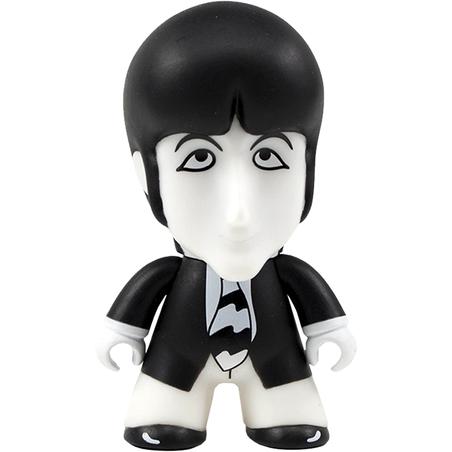 The Beatles TITANS: Black & White Paul (4.5") - The Beatles - Merchandise -  - 5052473201533 - November 14, 2019