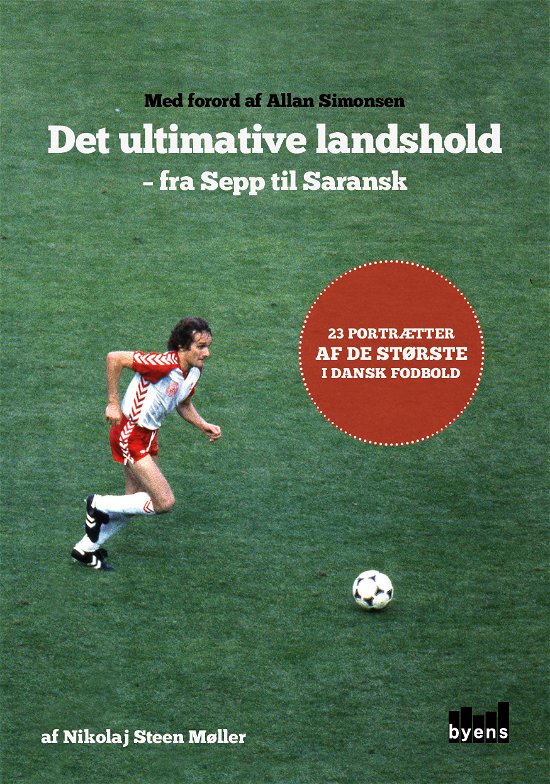 Cover for Nikolaj Steen Møller · Det ultimative landshold (Sewn Spine Book) (2018)