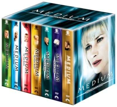 Medium Complete Seasons 17 - Medium Complete Collection - Movies - PARAMOUNT HOME ENTERTAINMENT - 5014437165534 - July 16, 2012