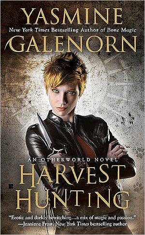 Cover for Yasmine Galenorn · Harvest Hunting: an Otherworld Novel (Taschenbuch) (2010)