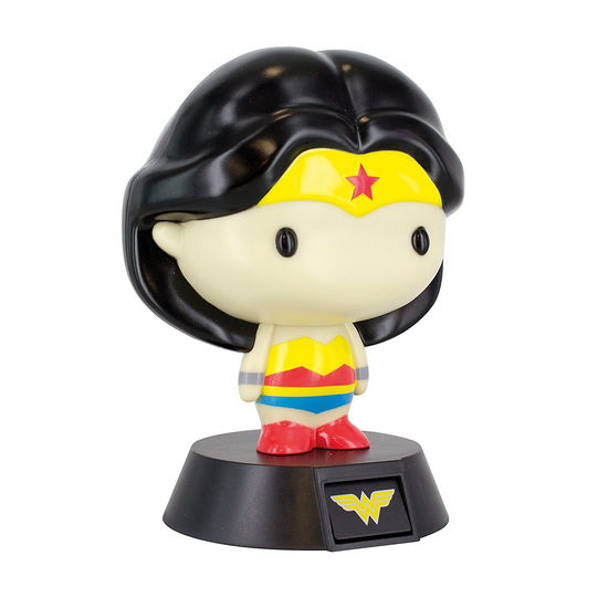 Dc Comics: Wonder Woman 3D Character Light - Paladone Products Ltd - Gadżety - Paladone - 5055964714536 - 