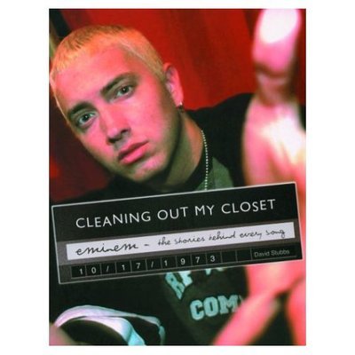 Cleaning out My Closet - Eminem - Bøker - THUNDER - 9781560255536 - 22. desember 2010