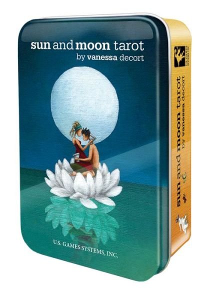 Cover for Vanessa Decort · Sun and Moon Tarot in a Tin (Lernkarteikarten) (2017)