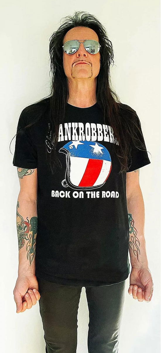 Cover for Glorious Bankrobbers · T/S Back on the road (MERCH) [size M] (2023)