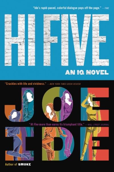 Hi Five - Joe Ide - Bücher - Little Brown & Company - 9780316509541 - 26. Januar 2021