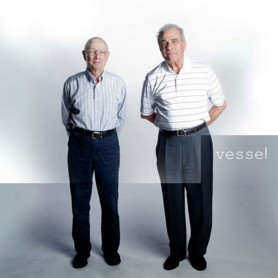 Vessel - Twenty One Pilots - Música - FUELED BY RAMEN - 0075678673542 - 27 de mayo de 2014