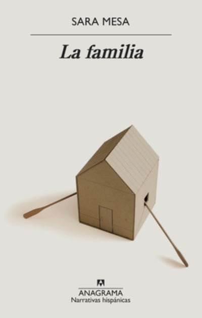 Cover for Sara Mesa · La familia (Paperback Book) (2022)