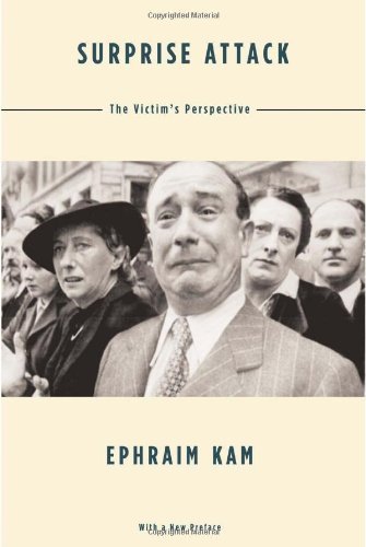 Cover for Ephraim Kam · Surprise Attack: The Victim’s Perspective, With a New Preface (Paperback Bog) (2004)