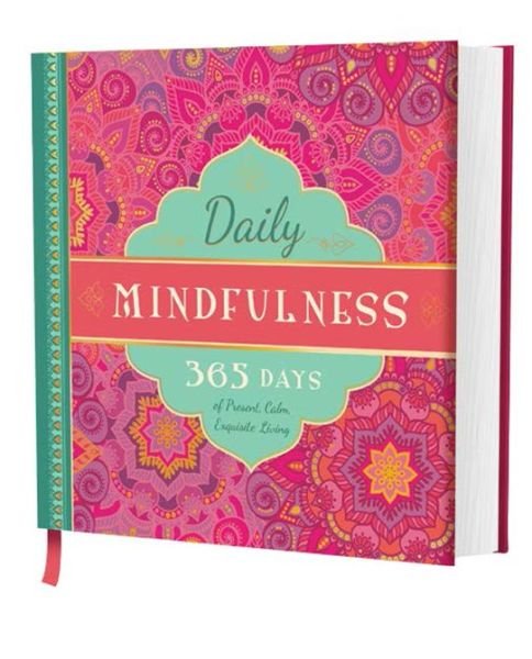 Cover for Familius · Daily Mindfulness: 365 Days of Present, Calm, Exquisite Living (Gebundenes Buch) (2017)