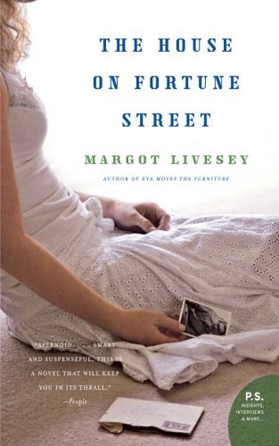Cover for Margot Livesey · The House on Fortune Street: A Novel (Paperback Book) [Reprint edition] (2009)